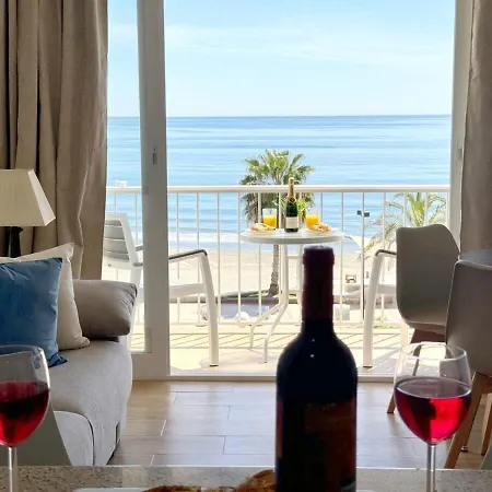 Beachfront 1-bed With Stunning Views * Fuengirola