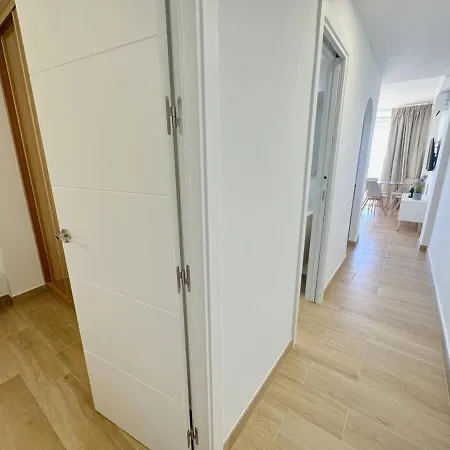 Apartamento Beachfront 1-bed With Stunning Views
